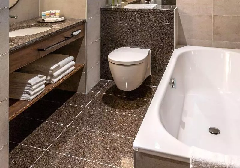 Suite Deluxe, Pullman Stuttgart Fontana