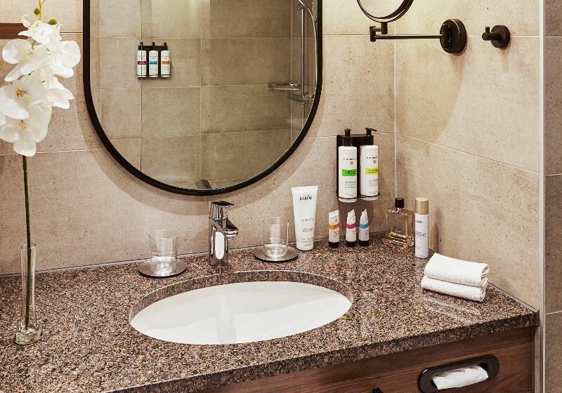 Pokój Superior, Pullman Stuttgart Fontana