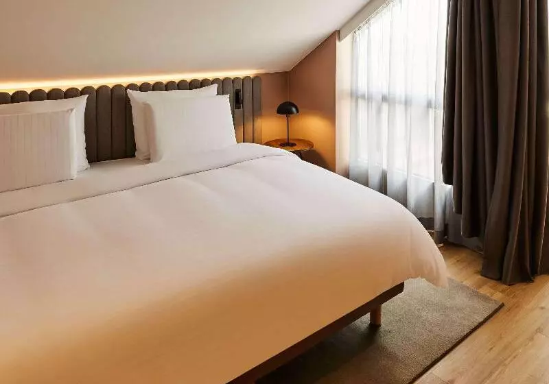 Suite Junior, Pullman Stuttgart Fontana