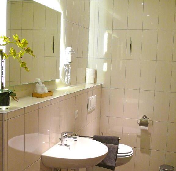 غرفة كومفورت, Restaurant   Metzgerei Sonne