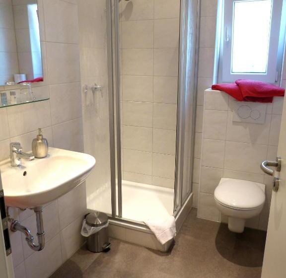 标准间, Trutzpfaff