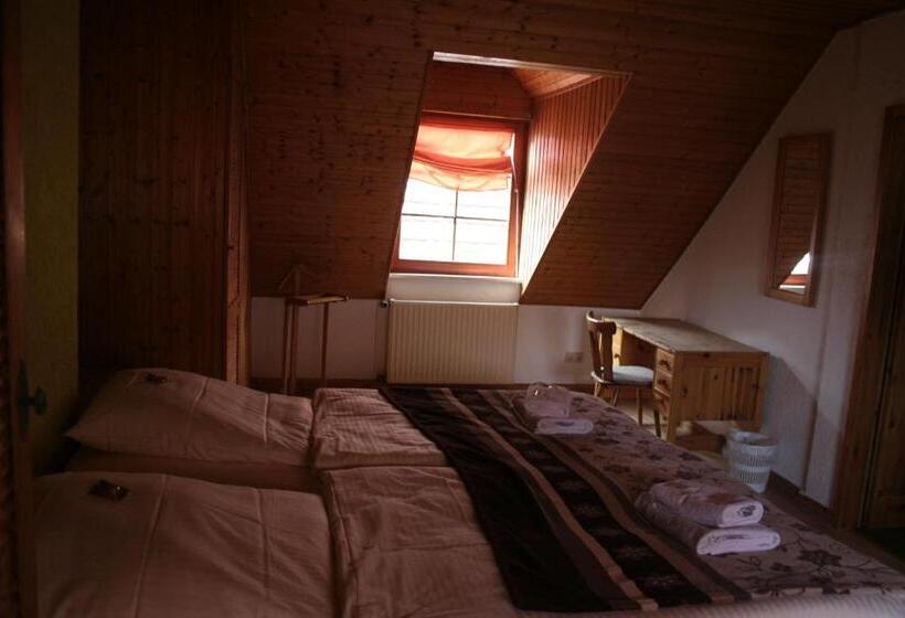 חדר סטנדרט לשלושה, Landgasthof Hotel Rebe Alzey