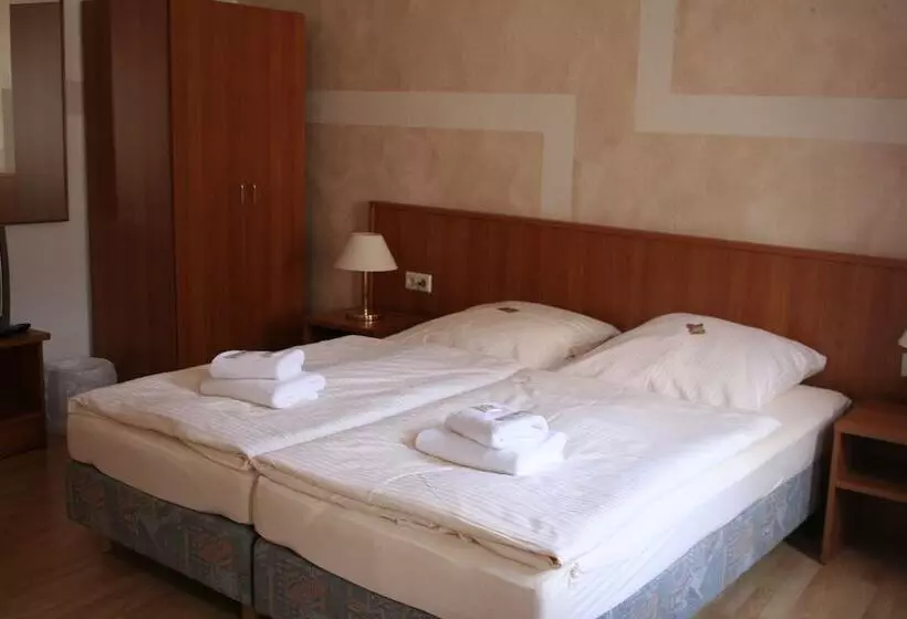 スタンダードルーム, Landgasthof Hotel Rebe Alzey
