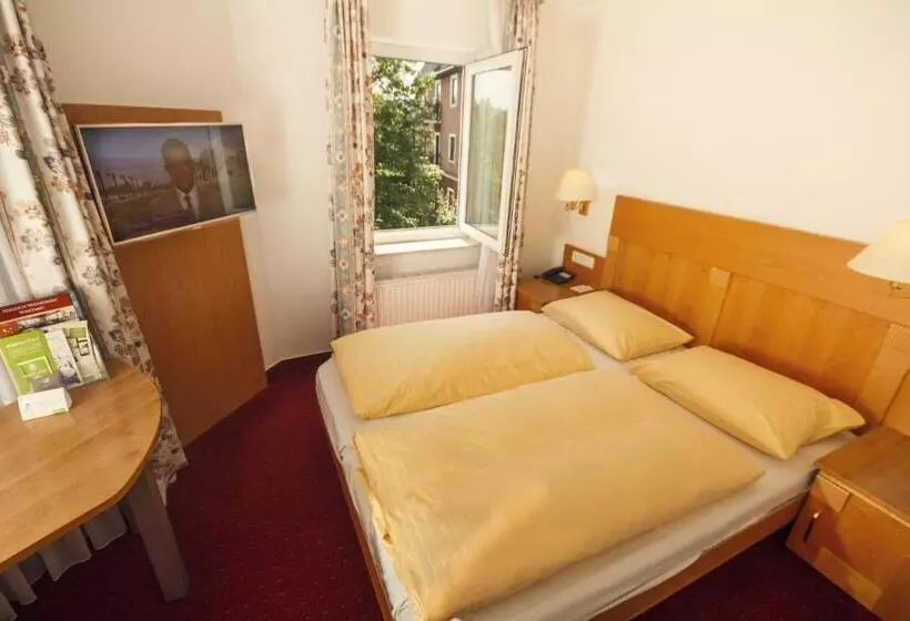 スタンダードルーム, Rebgarten Hotel Adler