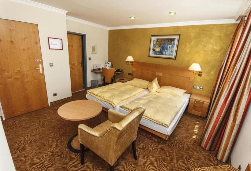 Номер Стандарт, Rebgarten Hotel Adler
