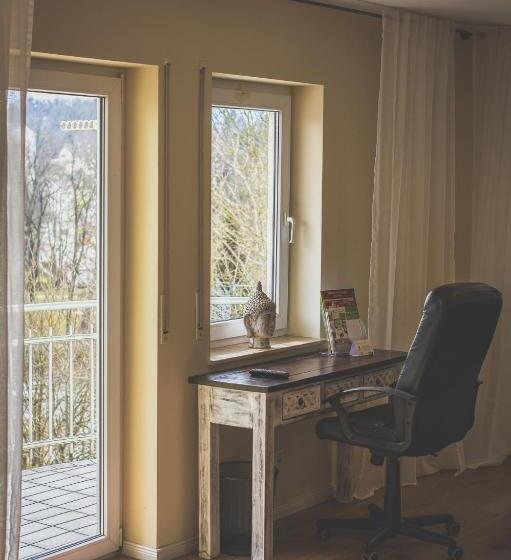 침실 1개 발코니 아파트, Rebgarten Hotel Adler