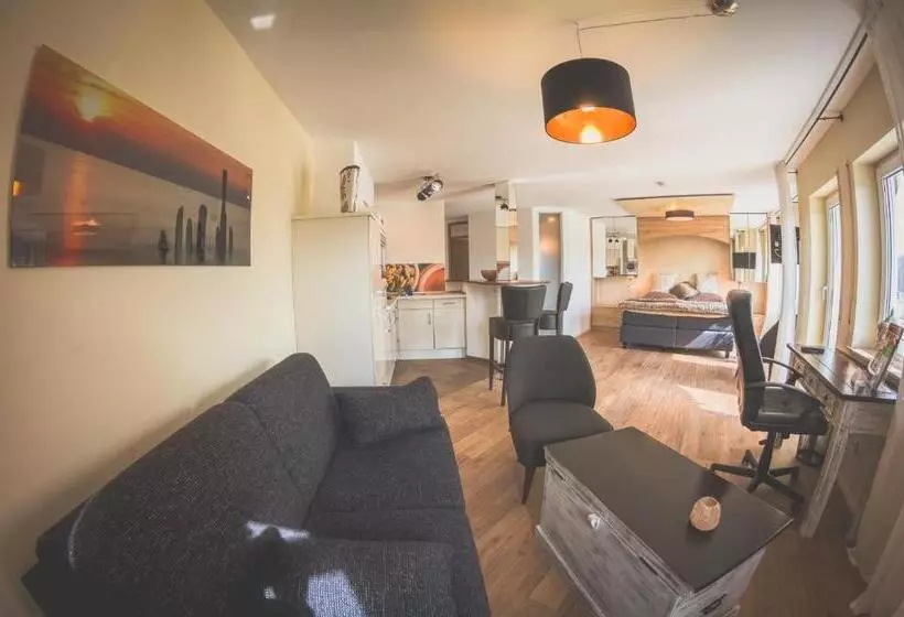 バルコニー付き１ベッドルームアパートメント, Rebgarten Hotel Adler