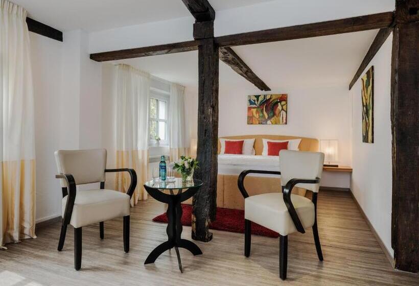 סוויטת ג'וניור, Romantik Hotel Neuhaus