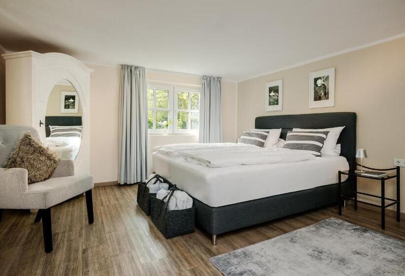 带露台的套间, Romantik Hotel Neuhaus