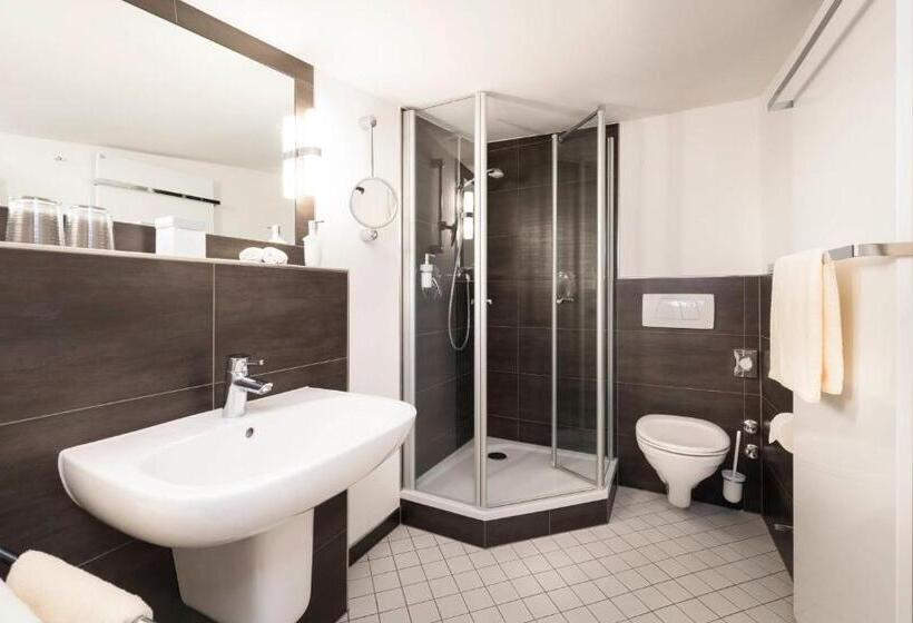 Номер Комфорт, Derstern Hersfeld