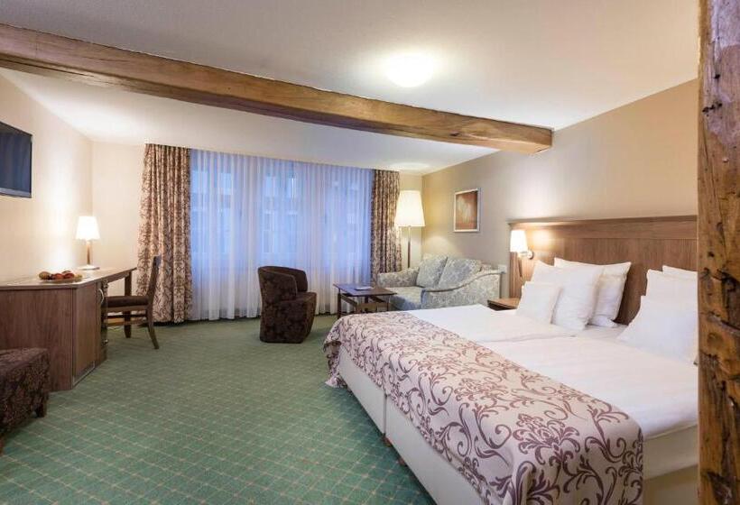 Индивидуальный Номер Классика, Derstern Hersfeld