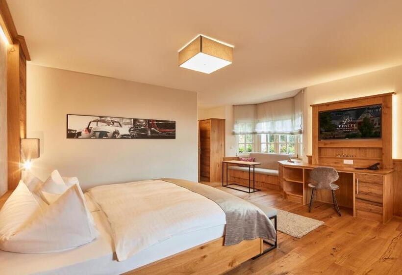 جناح جونيور, Romantikhotel Platte