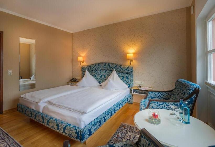 غرفة قياسية, Schloßhotel Kurfürstliches Amtshaus Dauner Burg