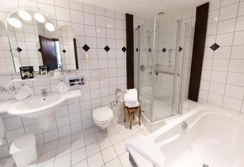 غرفة سوبيريور, Schloßhotel Kurfürstliches Amtshaus Dauner Burg