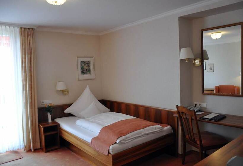 발코니 스탠다드 싱글 룸, Anna