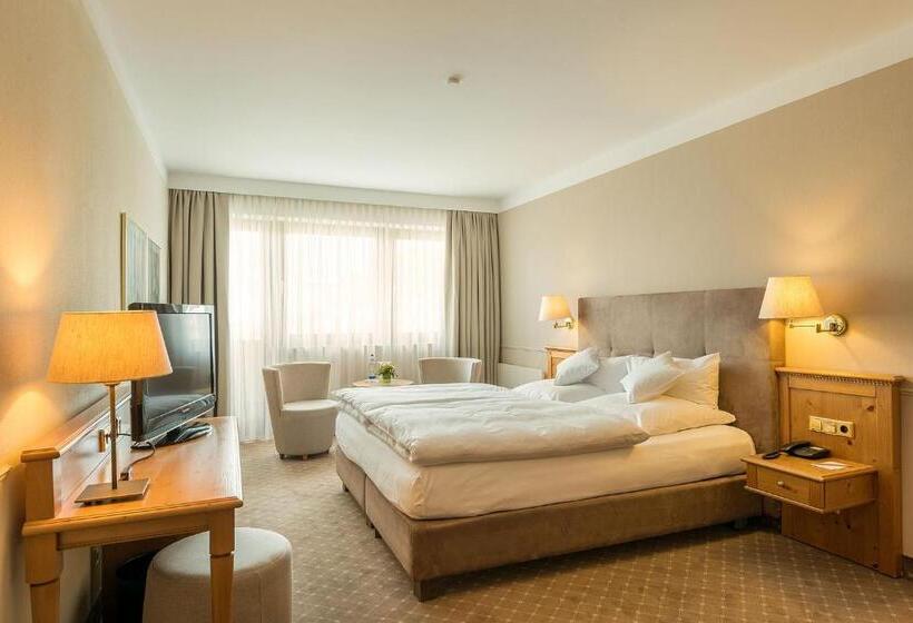 חדר סטנדרט, Bauer Hotel Und Restaurant