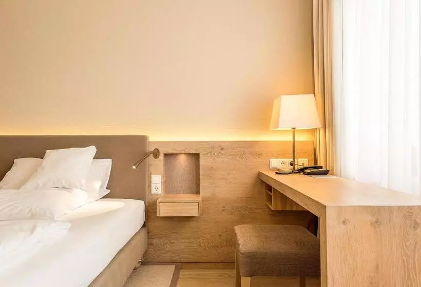 コンフォートシングルルーム, Bauer Hotel Und Restaurant