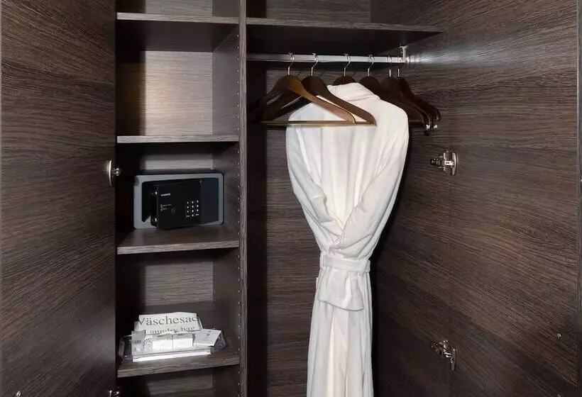 اتاق لوکس, Boutique Hotel Germania