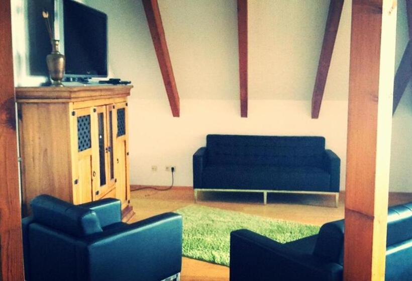 침실 2개 아파트, Garni Reulein