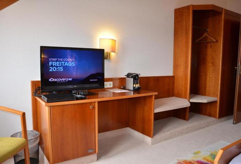 가든 전망 싱글룸, Garni Reulein