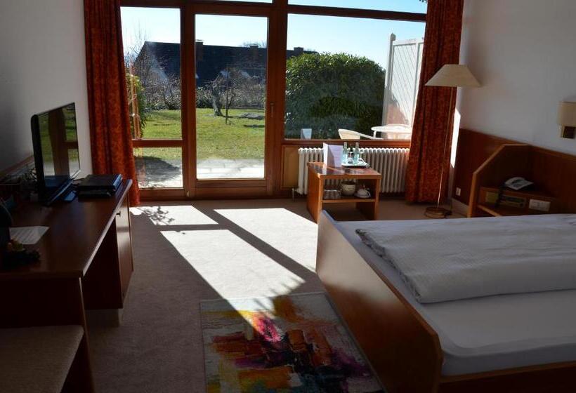 스탠다드 룸 가든 전망, Garni Reulein