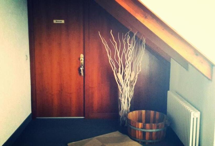 침실 2개 아파트, Garni Reulein