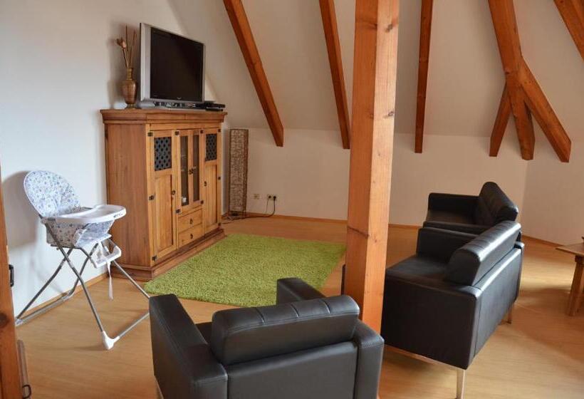 침실 2개 아파트, Garni Reulein