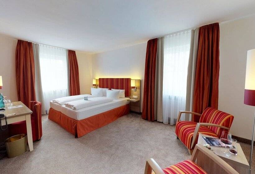 غرفة قياسية, Goldene Traube