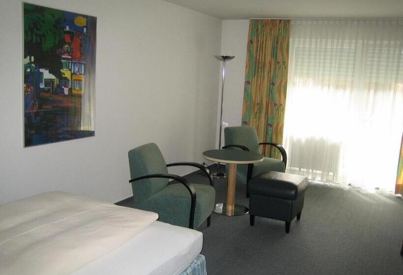 Номер Стандарт Индивидуальный, Lutter