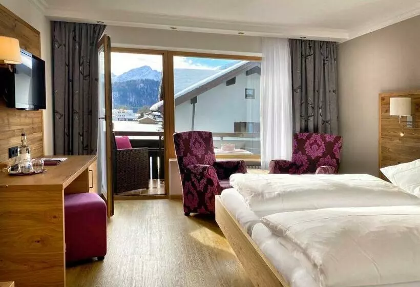 Habitació Estàndard amb Balconada, Menning S