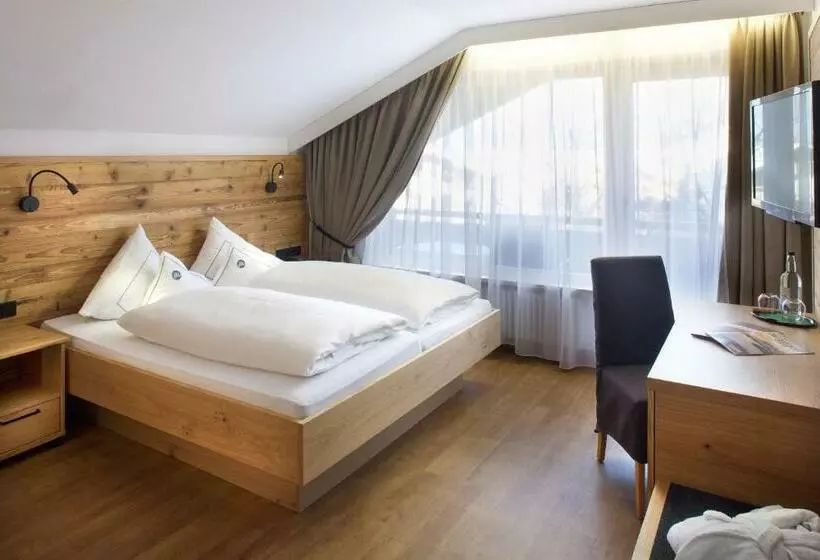 Habitació Estàndard amb Balconada, Menning S