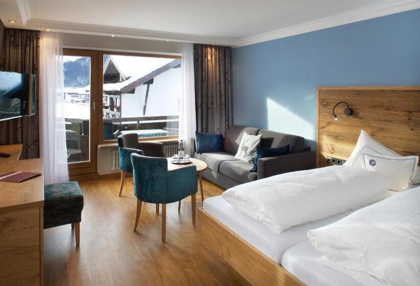 Номер Deluxe с Балконом, Menning S