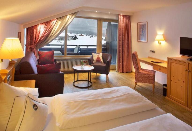 Номер Deluxe с Балконом, Menning S