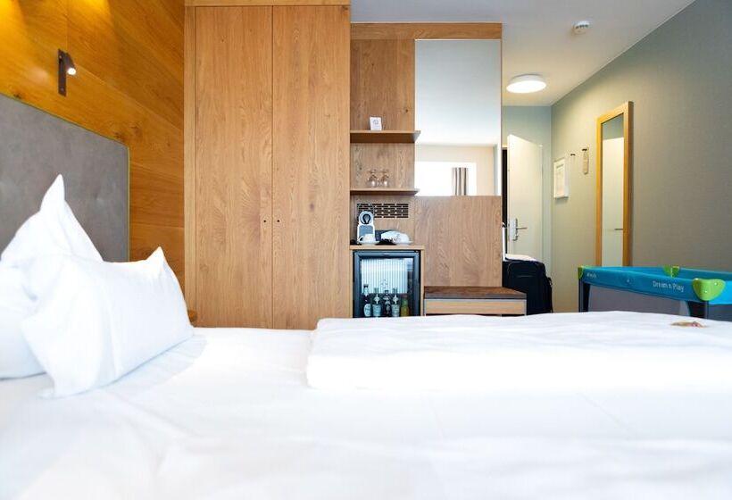 수피리어 룸, Olymp Munich