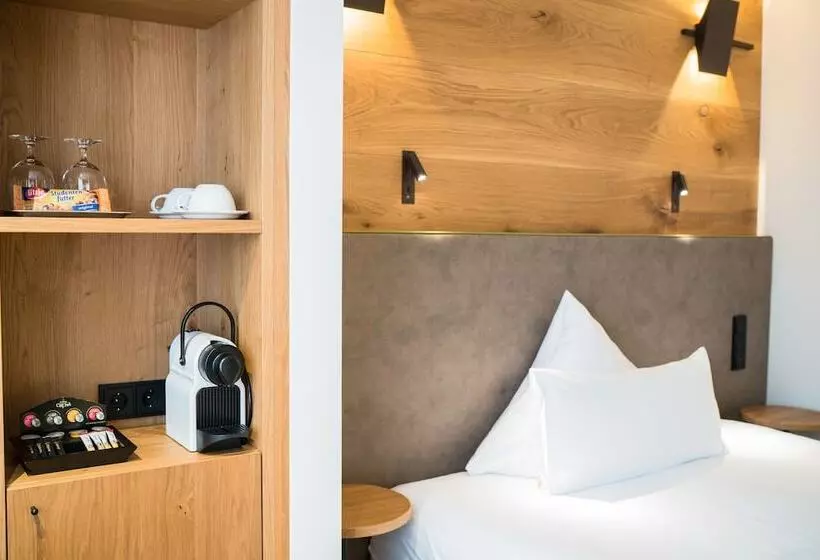 Quarto Superior Individual, Olymp Munich