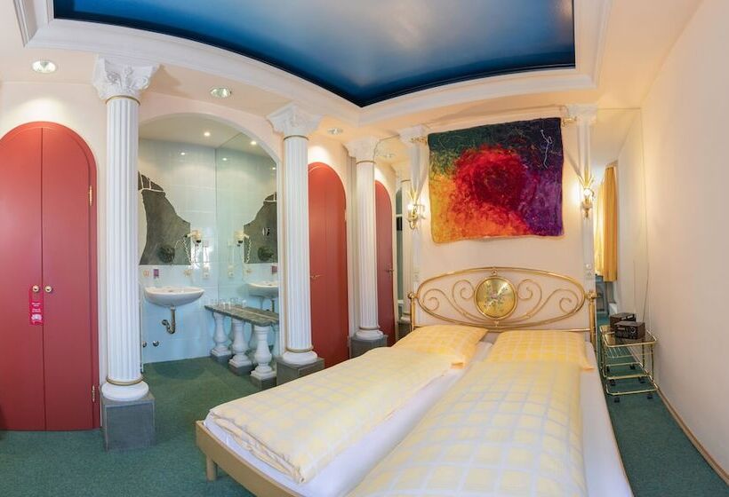 Quarto Estandar Individual, Plankl