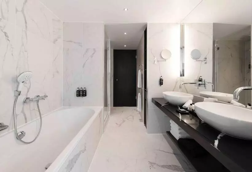 Familienzimmer, Radisson Collection Hotel, Berlin