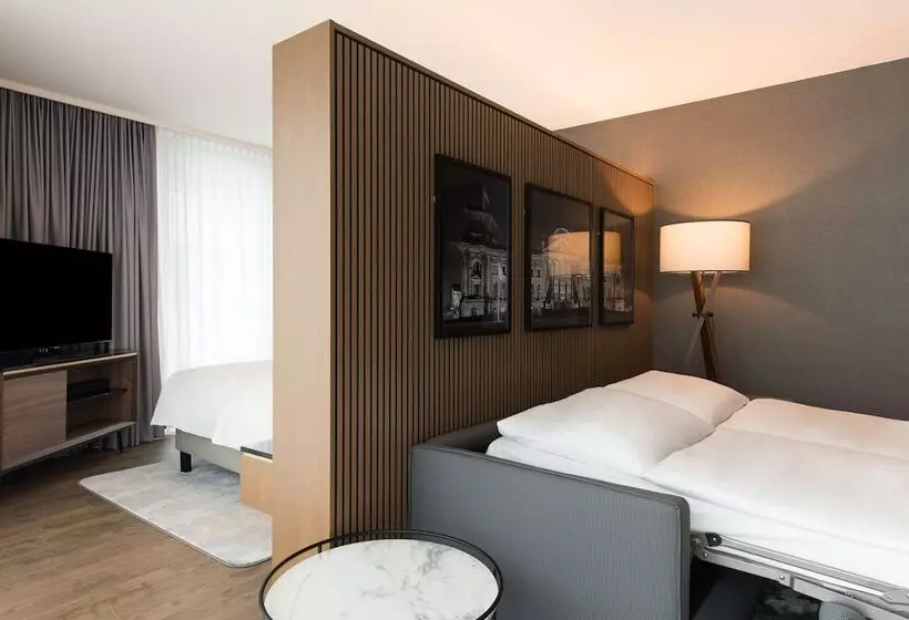 Familienzimmer, Radisson Collection Hotel, Berlin
