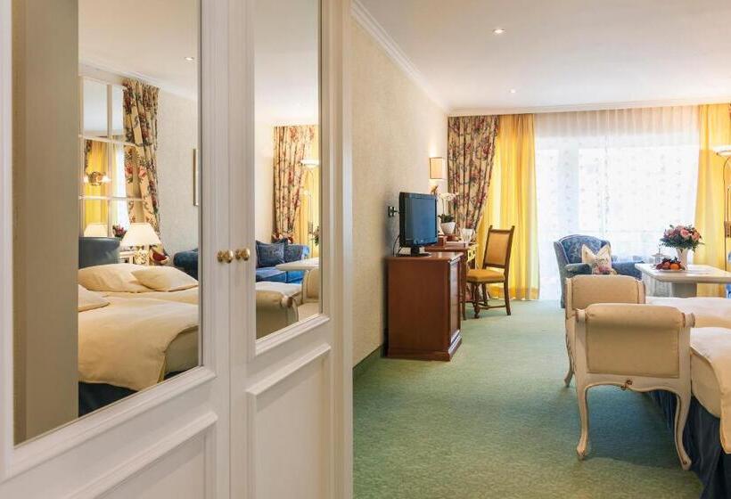 Номер Deluxe с Балконом, Relais & Châteaux Hotel Schwarzmatt