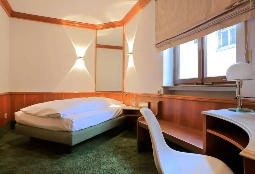Standardeinzelzimmer, Romantik Hotel Zur Schwane