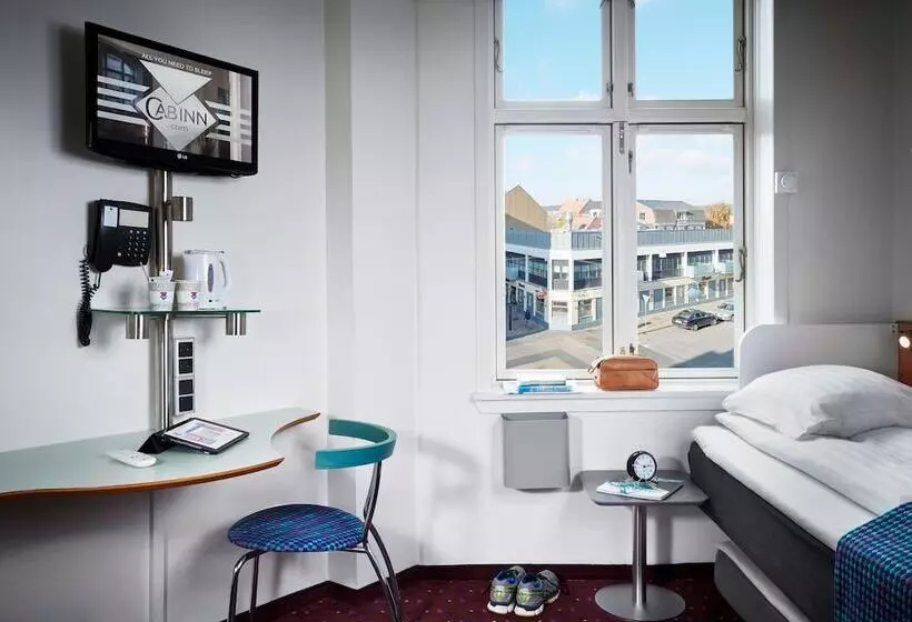 Standard Yhden Hengen Huone, Cabinn Esbjerg