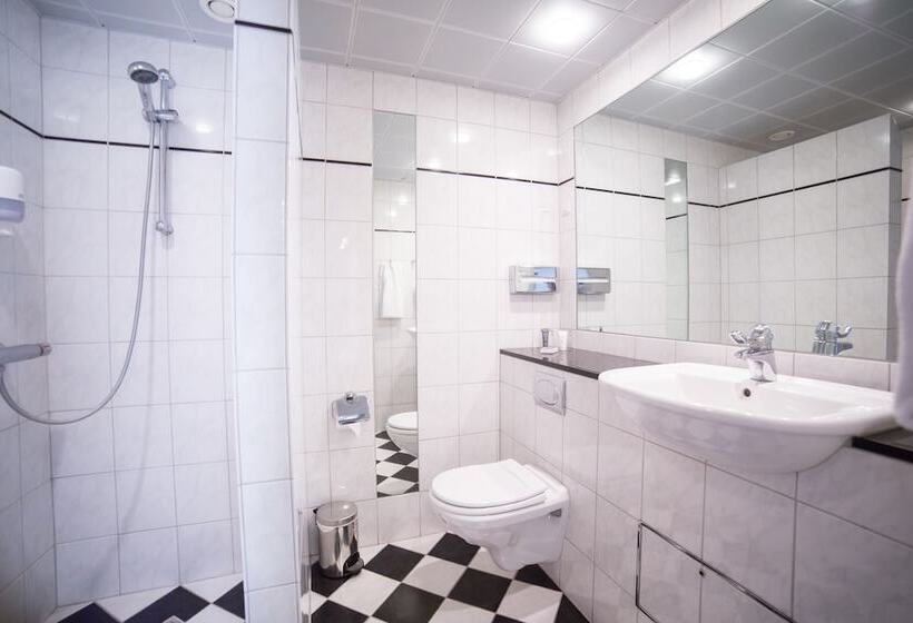 Номер Стандарт, Comwell Hvide Hus Aalborg