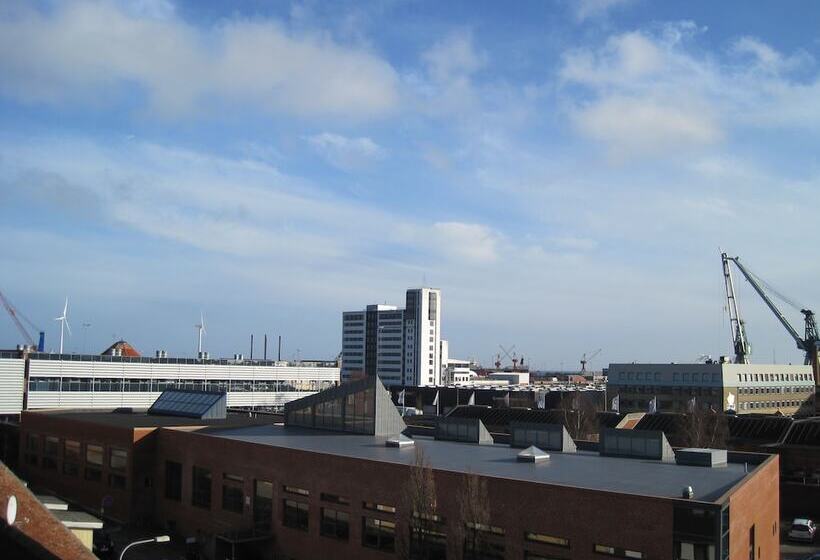 غرفة قياسية, Frederikshavn