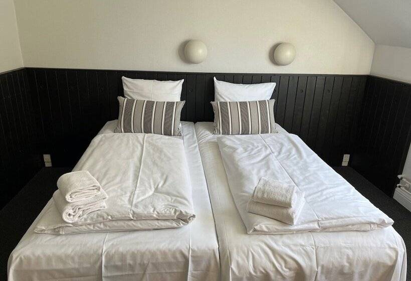 غرفة عائلية, Frederikshavn