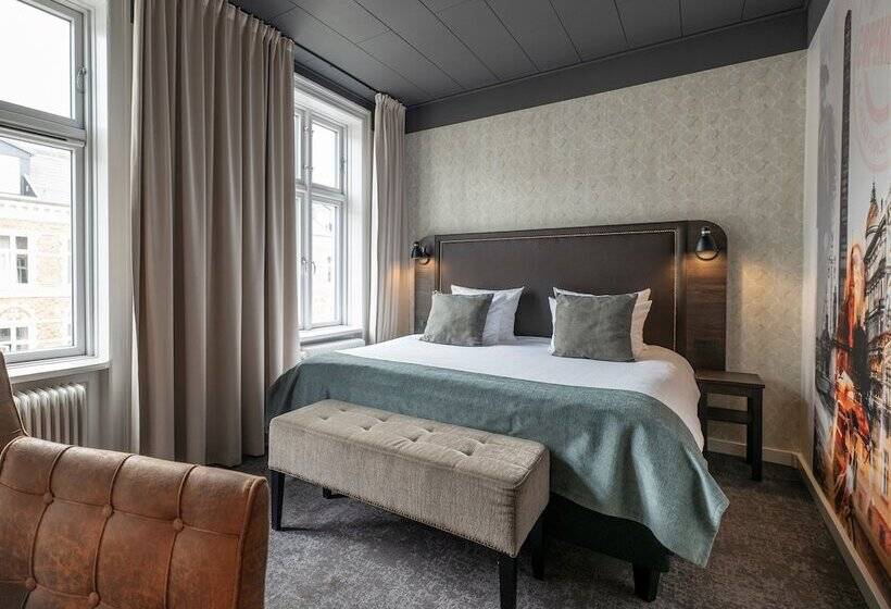 디럭스 룸 킹사이즈 침대, Mayfair