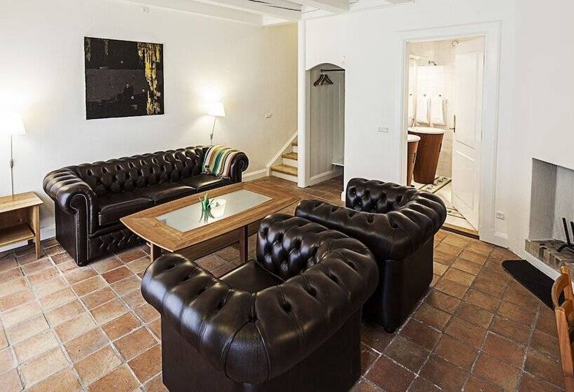 Полулюкс, Molskroen