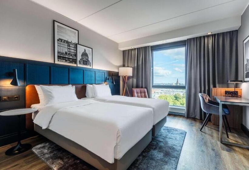 Номер Superior, Radisson Blu Scandinavia Hotel, Copenhagen
