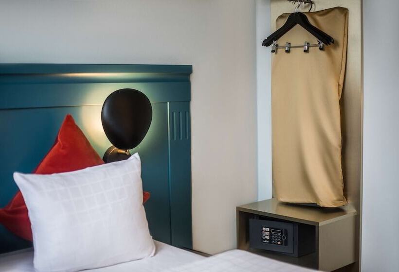 标准间, Scandic Webers