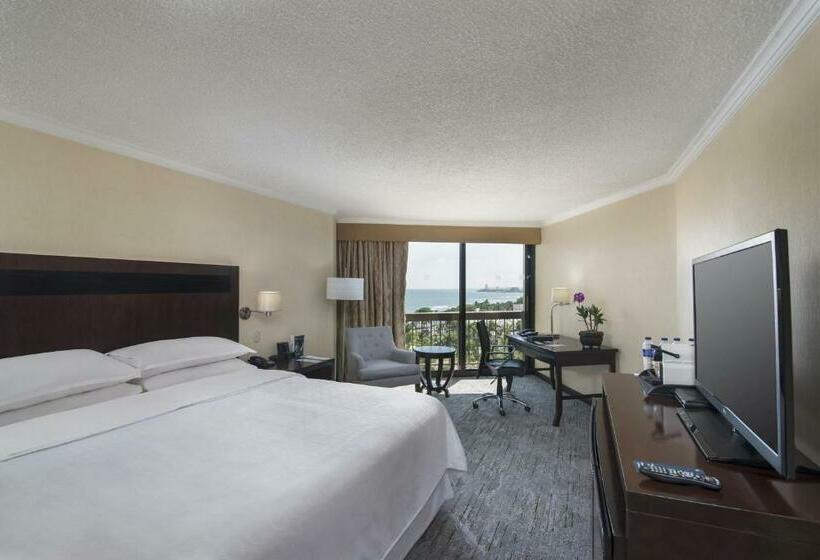 Club Room King Bed, Sheraton Santo Domingo