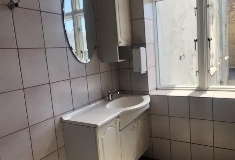 Номер Стандарт, Løgstør Badehotel   Hotel Du Nord